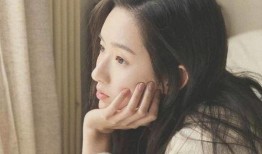 爆料娱乐圈博主露脸,真实身份曝光，背后故事令人震惊！